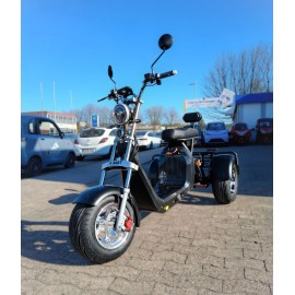 Madat CP-3 Elektro-Dreirad – E-Scooter & Chopper, 45 km/h (25 km/h optional), 40 Ah Akku, 60–90 km Reichweite, mit 2 Akkus, Schwarz