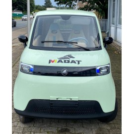 Madat A05 – Grüner E-Kabinenroller mit 100 Ah Lithium-Eisenphosphat-Akku (LiFePO₄), 25 km/h