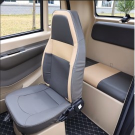 Madat A03 – Elektrischer Dreirad-Kabinenroller in Beige Hellgrün mit Lithium-Eisenphosphat-Akku (LiFePO₄), 45 km/h (optional 25 km/h)